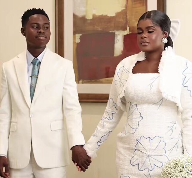 Peller, Jarvis Hold Civil Ceremony Ahead Of Aug 1 White Wedding