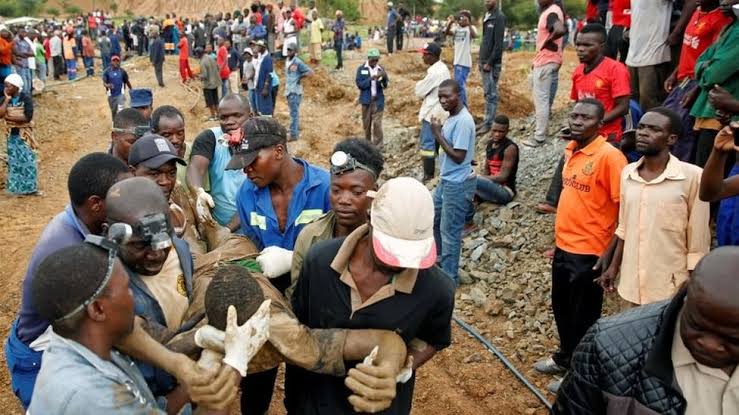 Zimbabwe: Over 30 Miners Trapped In Gold Mine Collapse