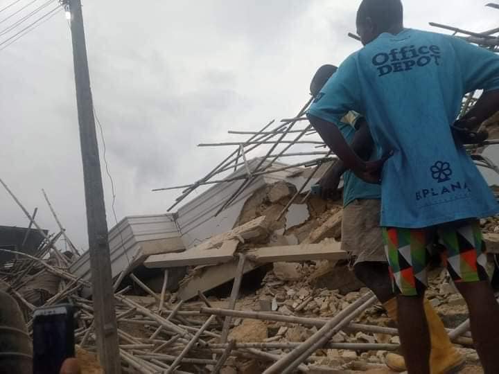 Many Trapped As 4-Storey Building Collapses In Uyo