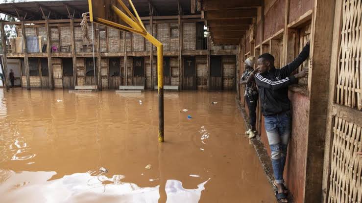 42 feared dead as Kenya dam bursts
