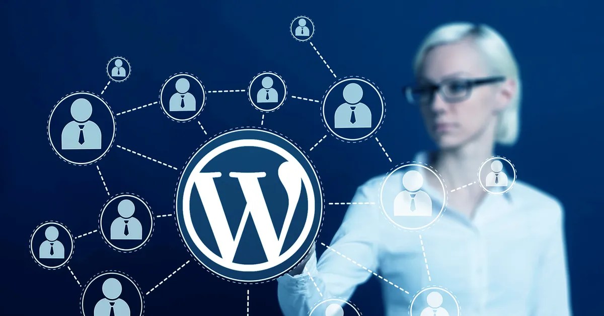 A woman standing behind the WordPress logo that is connected to several icons of people, representing various WordPress hosting providers.