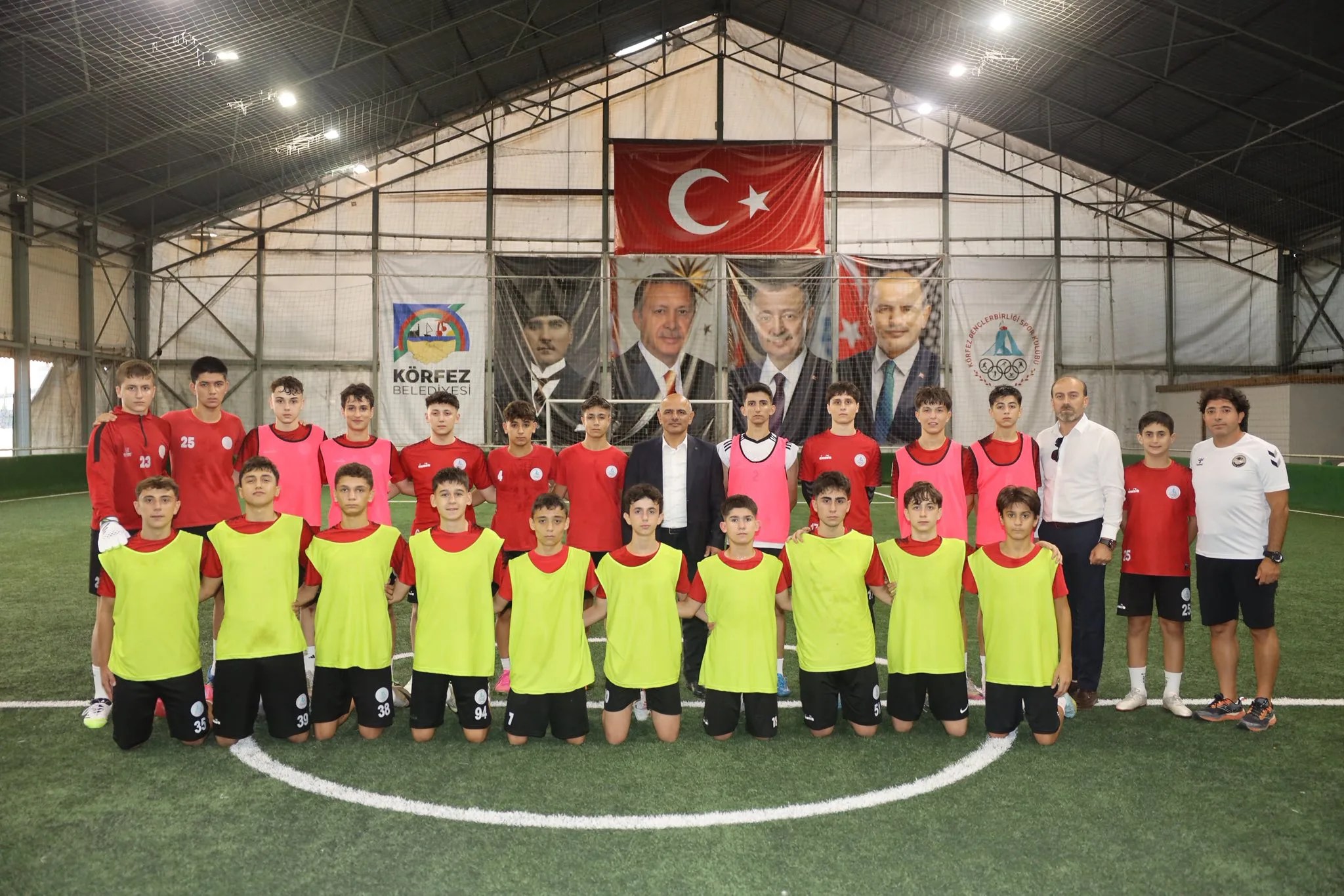 Başkan Söğüt’ten Körfez Gençlerbirliği’ne Tebrik Ziyareti