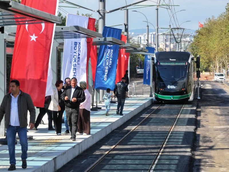 Tramvay hattı test sürüşleriyle taraftarlardan özel talep