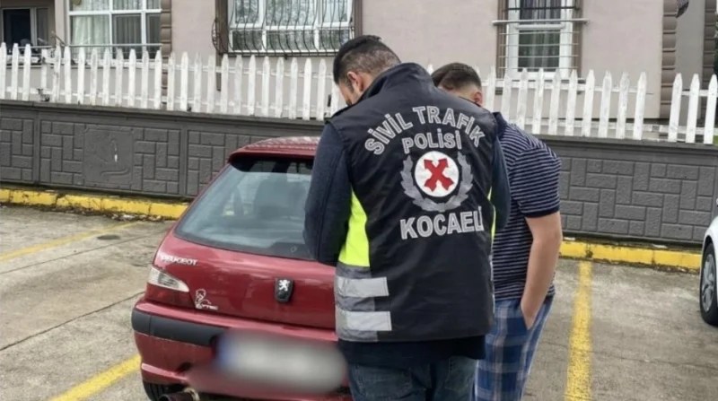 Düğün konvoyunda abart egzoz kullanan sürücüye ceza!