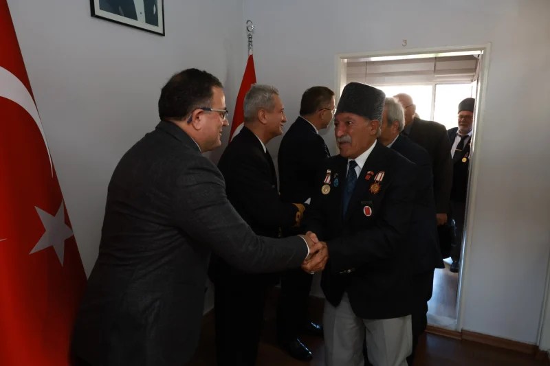 Cumhuriyet coşkusu Derince’yi sardı!