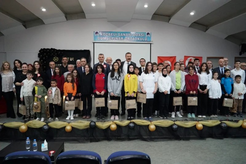 Gölcük’te Öğretmenler Günü Coşkuyla Kutlandı!
