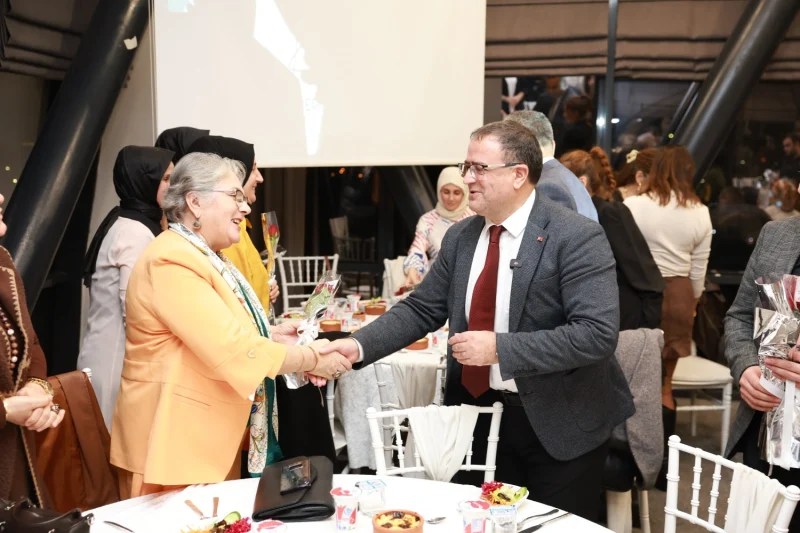 Derince’de Öğretmenler Günü Coşkusu!