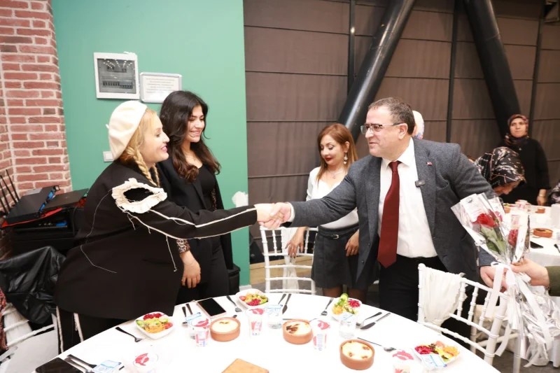 Derince’de Öğretmenler Günü Coşkusu!