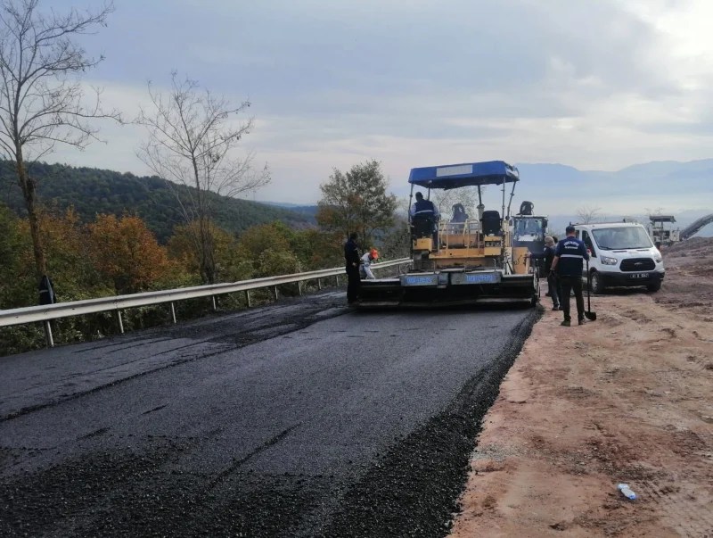 Körfez’de Yol İyileştirme Çalışmaları Sürüyor!