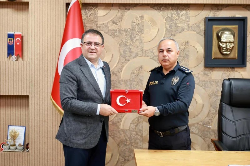 Başkan Gökçe’den Derince’de Hayırlı Olsun Ziyaretleri!