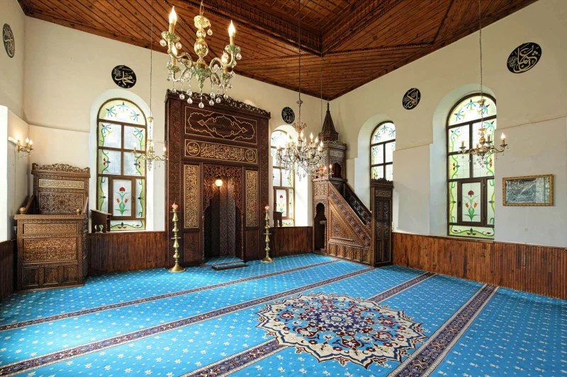 Kartepe’nin Manevi Mirası: Hikmetiye Camii