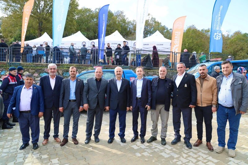 Gebze’de Sebze Fidesi Dağıtımı Kadıllı’da Gerçekleşti!