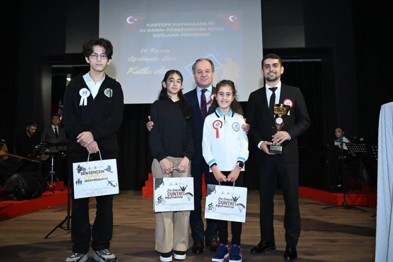 Kartepe’de Öğretmenler Günü Coşkuyla Kutlandı!