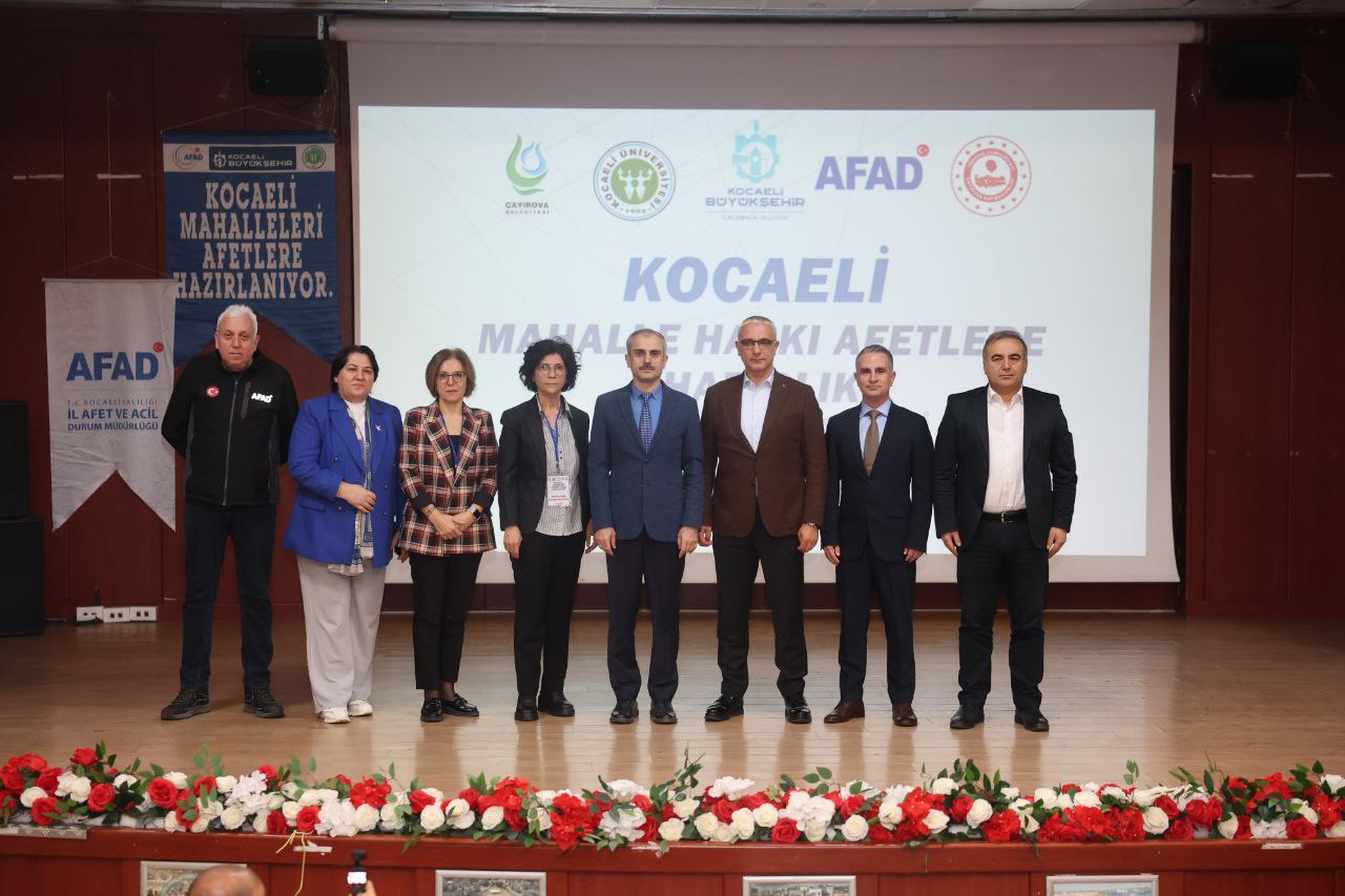 Çayırova’da Mahalle Halkı Afet Eğitimine Başladı!