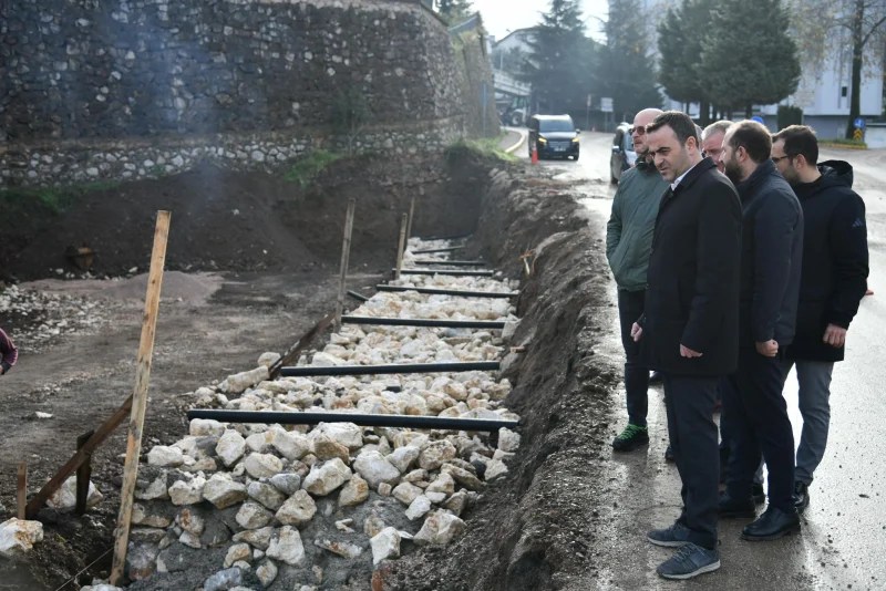 Başiskele’deki Yol Çalışmalarına Yakın Takip!