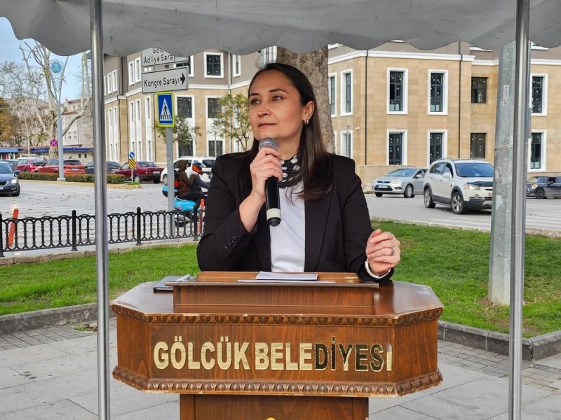 Gölcük’te Dünya Kadın Hakları Günü Coşkusu!