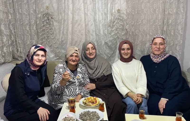 Kartepe’de Büyüklerin Yalnızlığına Dokunan Proje!