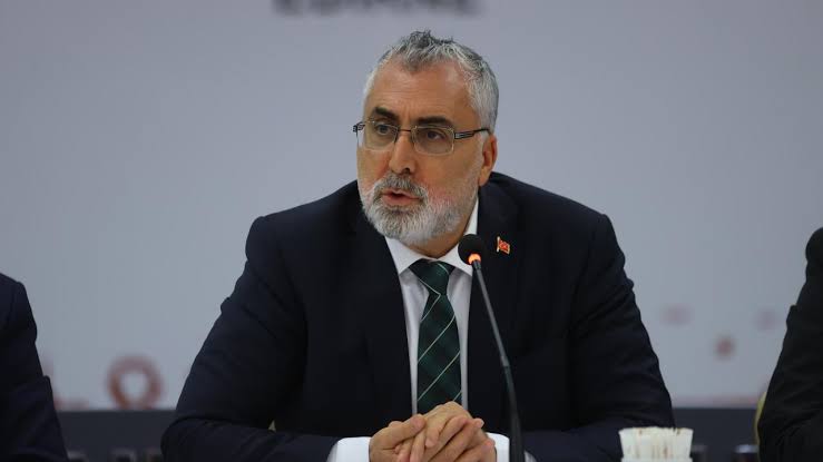 Bakan Işıkhan’dan CHP’ye eleştiri