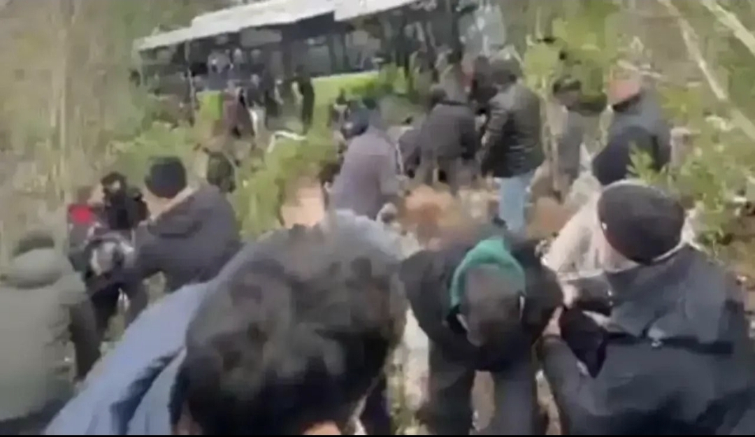 Kartepe’de otobüs kazası: Yaralılar var!