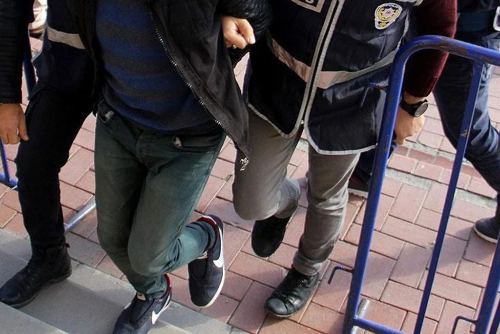 Kocaeli’de FETÖ’nün Vergi Müfettişleri Ağına Operasyon