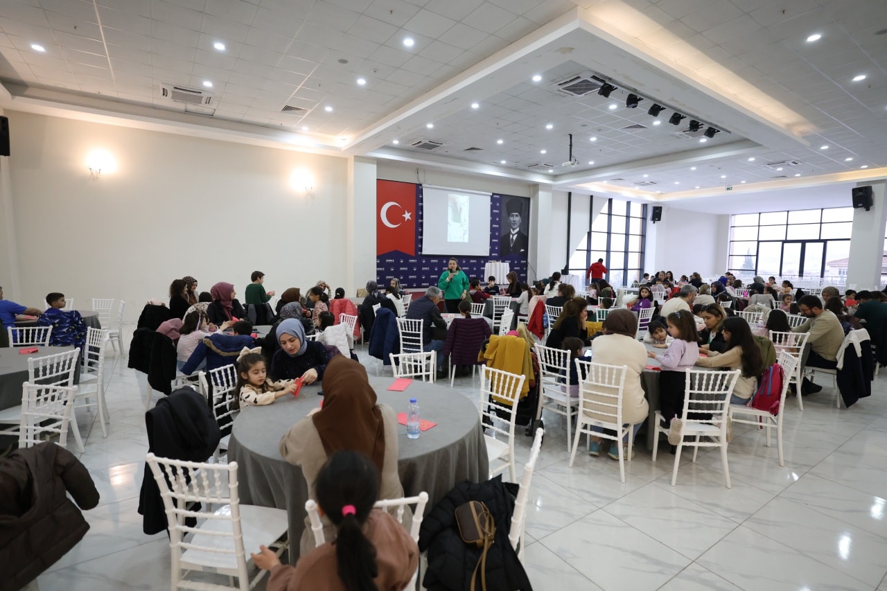 Derince’de ara tatil çocukları sevindirdi