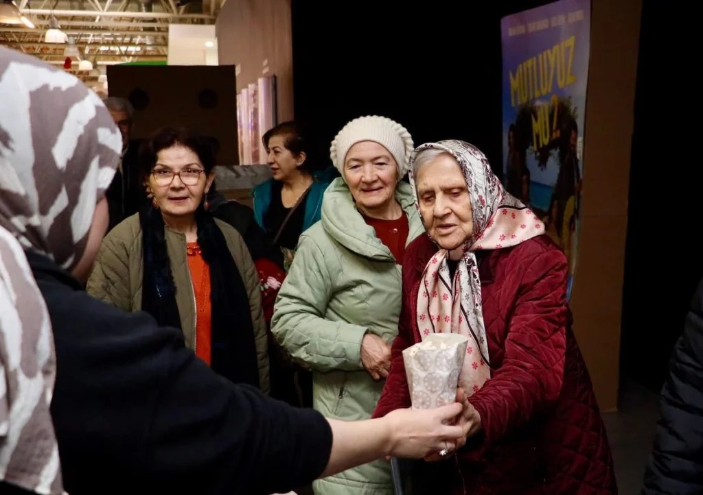 Körfez’in Çınarları Sevgililer Günü’nde Sinemadaydı