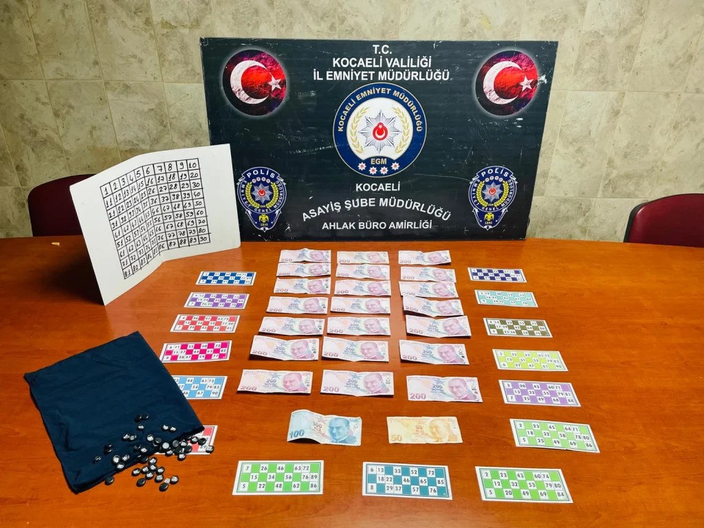 Kartepe’de ruhsatsız tombala baskını: Ceza yağdı!
