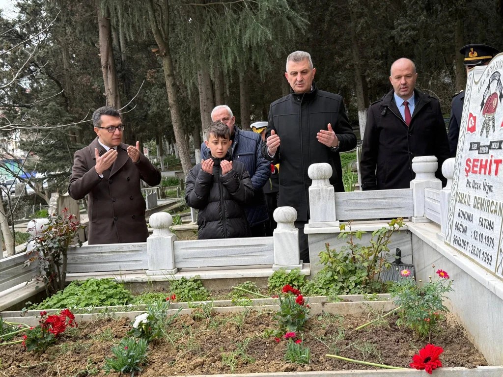 Gölcük’te Çanakkale Zaferi’nin 111. Yılı Anma Töreni