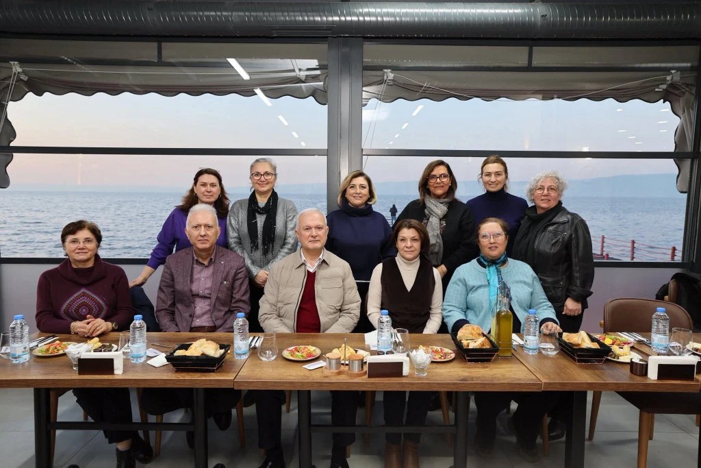 Karamürsel’de Sevgi Evi çocuklarına özel iftar