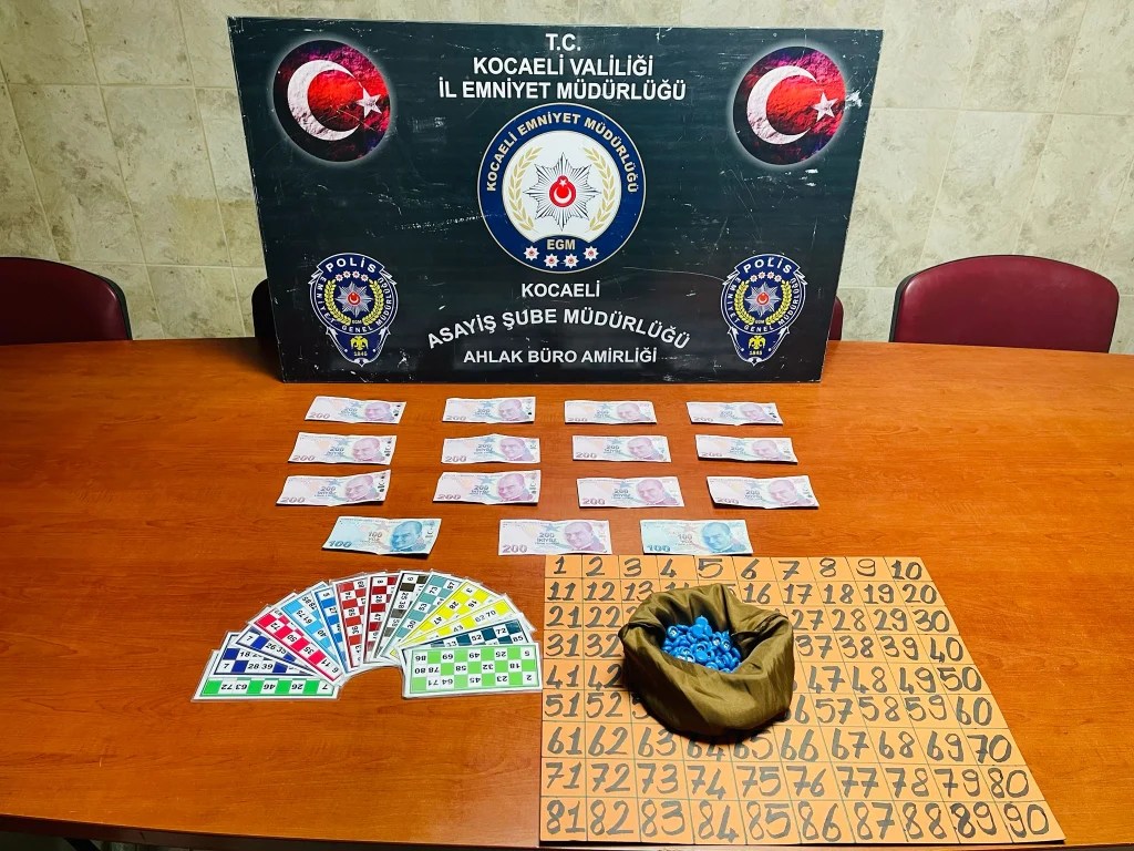 Kartepe’de kumar baskını: 7 kişiye ceza!