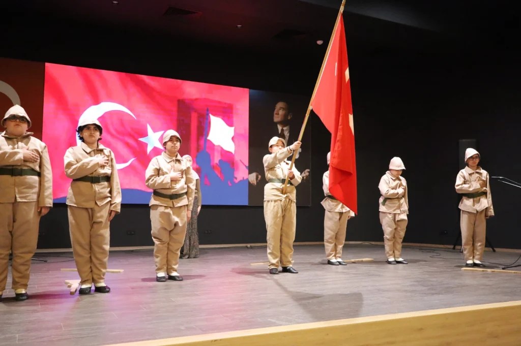 Körfezim Eğitim Kurumları’nda Çanakkale Zaferi anıldı