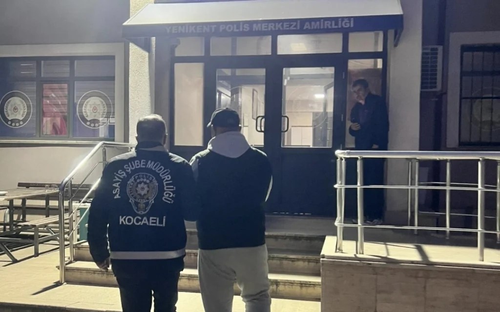 9 yıl hapis cezası olan firari Derince’de yakalandı