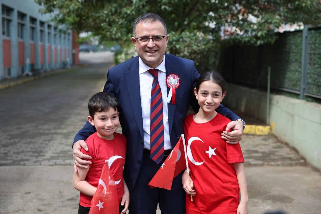 Derince’de 23 Nisan Coşkusu Yaşandı