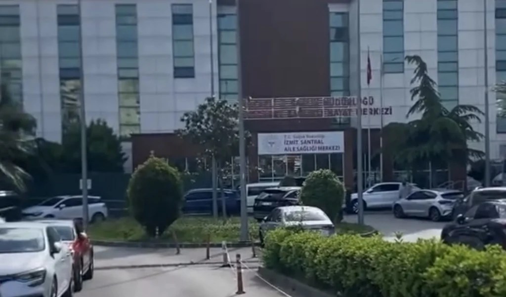 İzmit’te sağlık merkezine ulaşım çilesi!