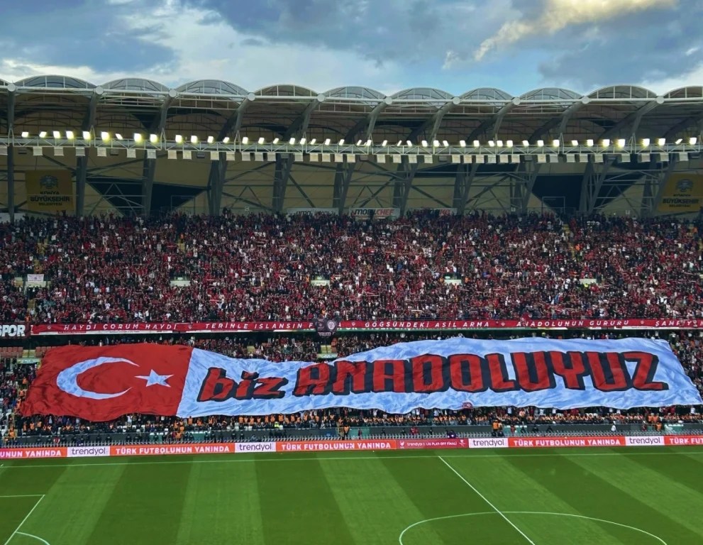 Çorum FK Süper Lig’e yükselerek tarih yazdı