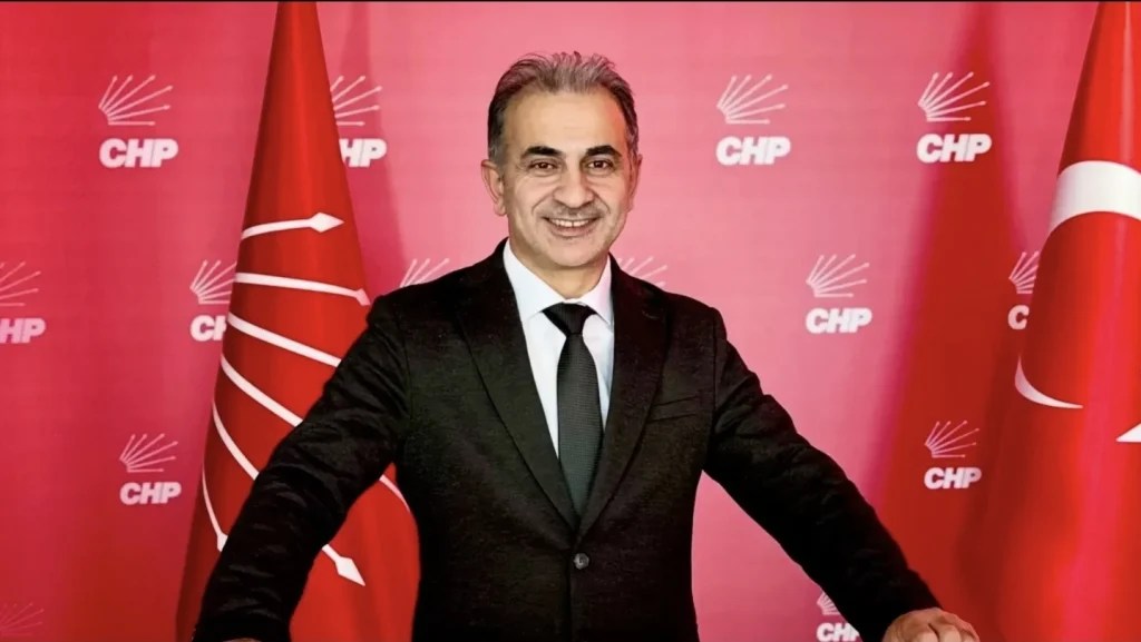 CHP Kocaeli’nin sosyal medya yetkisi alındı