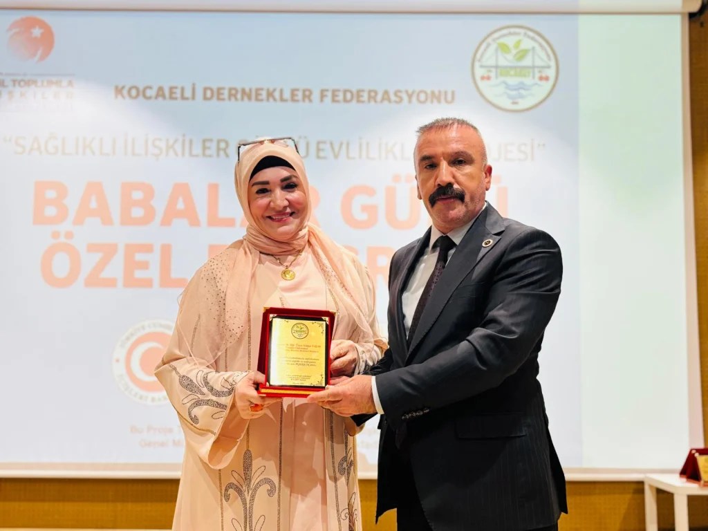 MHP Dilovası Babalar Günü programına katıldı