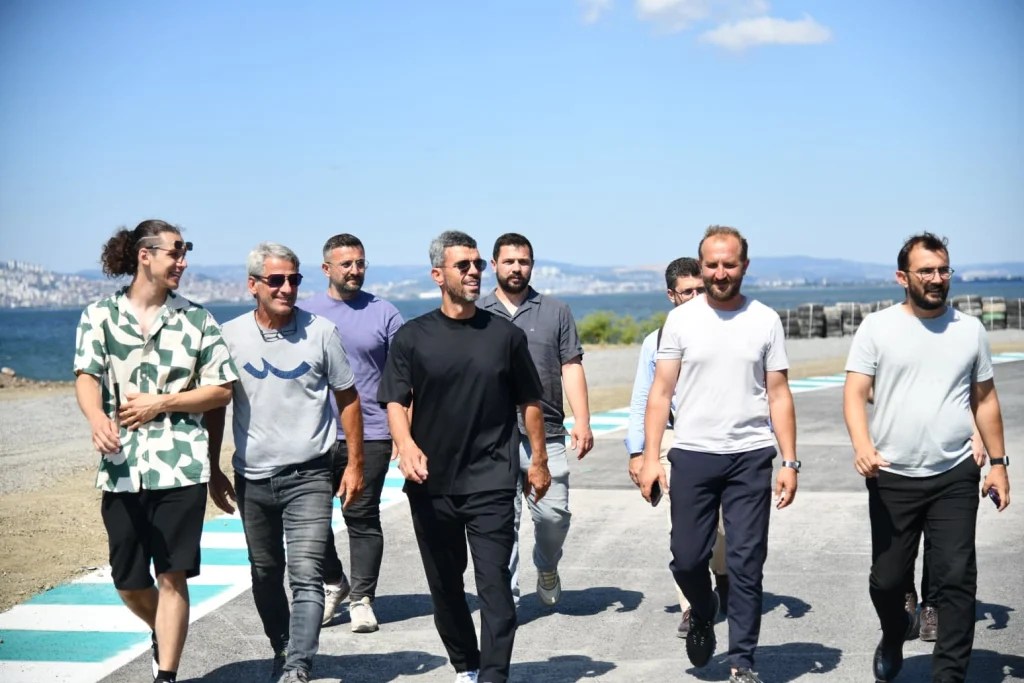 Kenan Sofuoğlu’ndan Başiskele’ye tam not!
