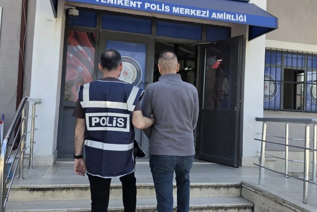 Derince’de iki firari hükümlü yakalandı!