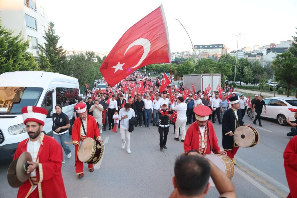 Çayırova, 15 Temmuz'da tek yürek oldu - 5. görsel