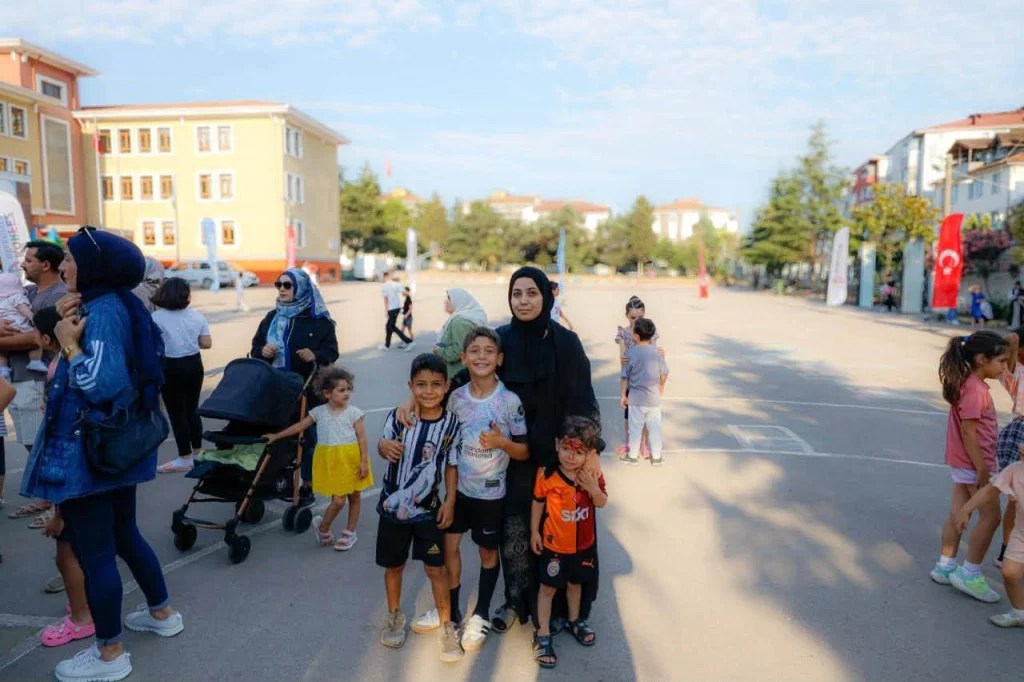 Körfez'de mahalle şenlikleri başladı - 3. görsel
