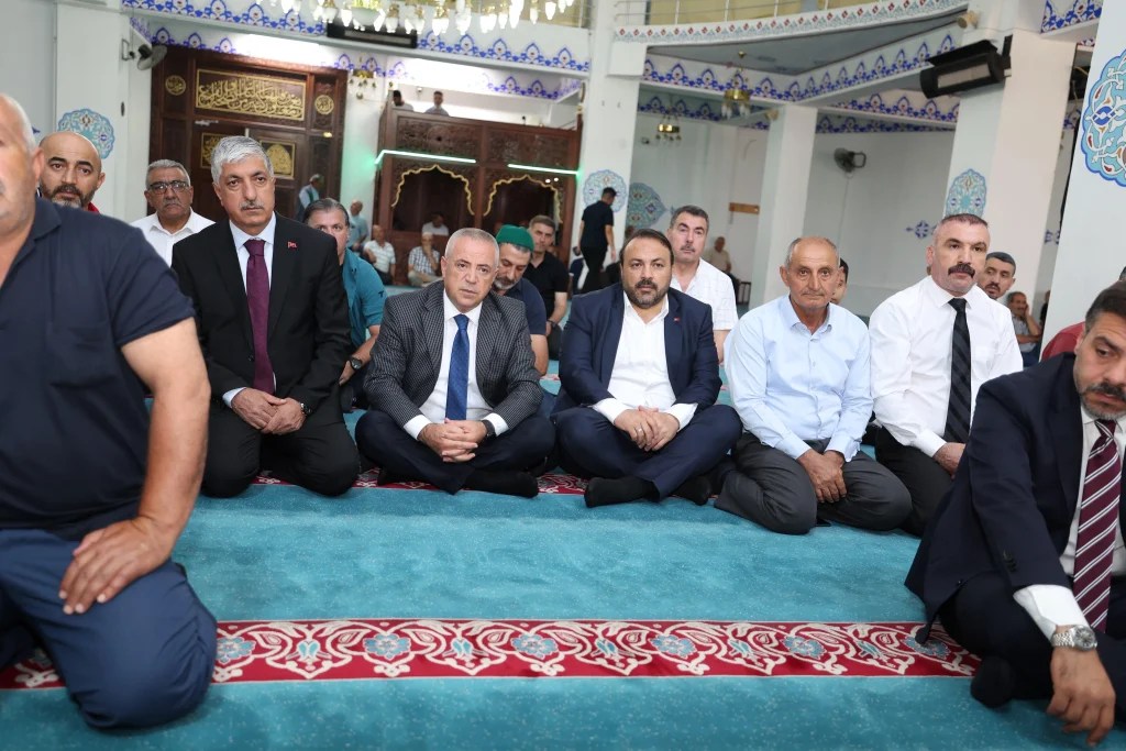 MHP’li Turhan, 15 Temmuz Şehitlerini Andı