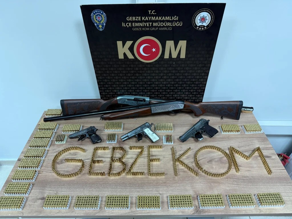 Gebze’de silah kaçakçılığı operasyonu!