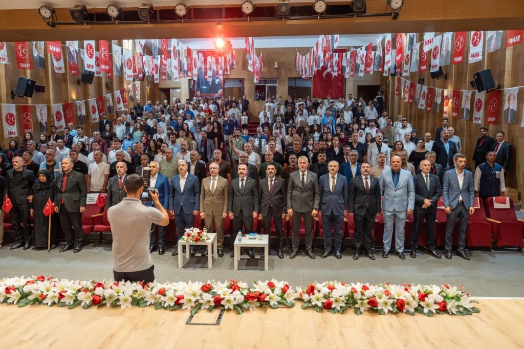 MHP Dilovası’nda Yusuf Turhan güven tazeledi!