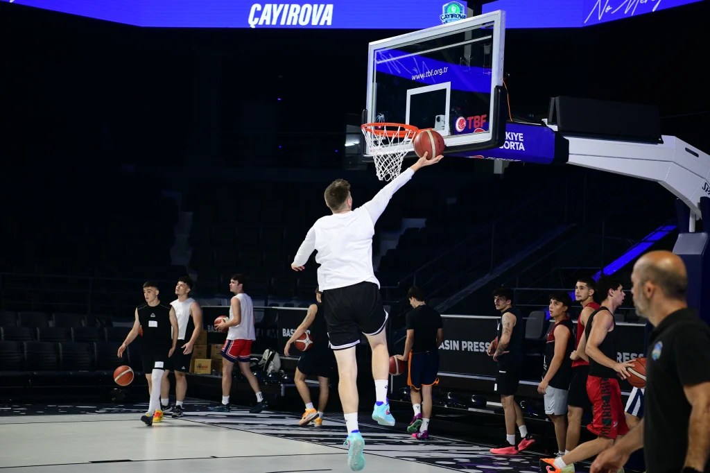 Çayırova'da basketbolcu adayları ter döktü! - 5. görsel