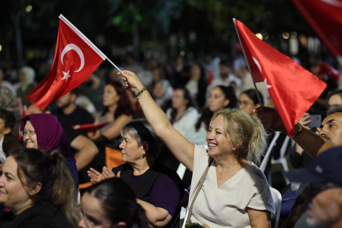 Başiskele Sahili'nde Zafer Bayramı konseri - 5. görsel