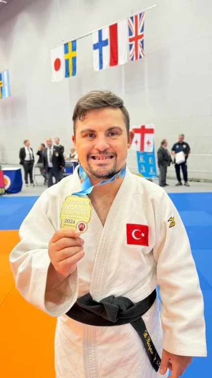 Kağıtspor'da başarı rüzgârı dinmiyor!