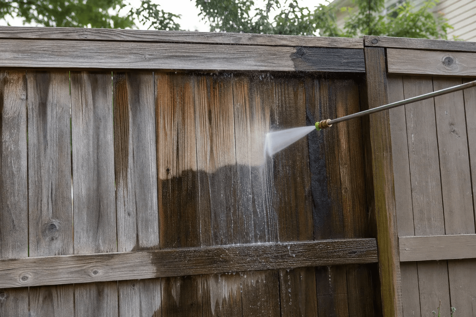 Fence Cleaning