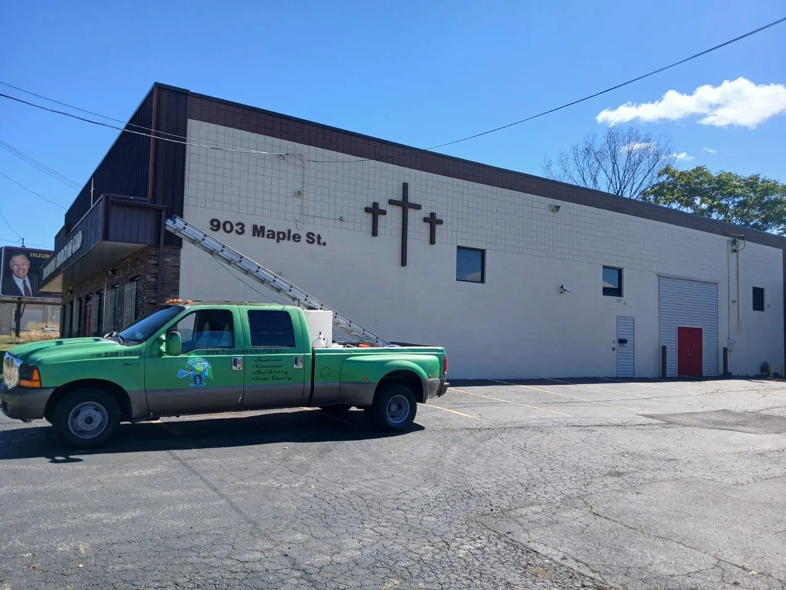 Commercial Pressure Washing