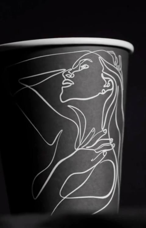 12oz takeaway coffee cup used for hot and cold drinks 90mm